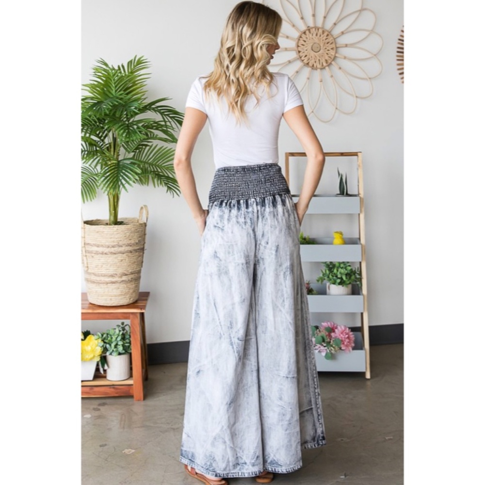 SOLD OUT Bleach Washed Gray Wide Palazzo Leg Tencel Casual Smocked High Waist - Picture 7 of 7